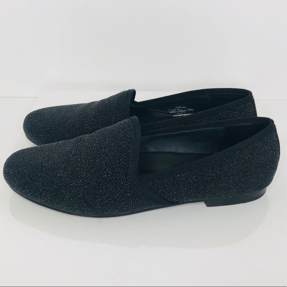 GENTLE SOULS. By Kenneth Cole. Glitter flats size6